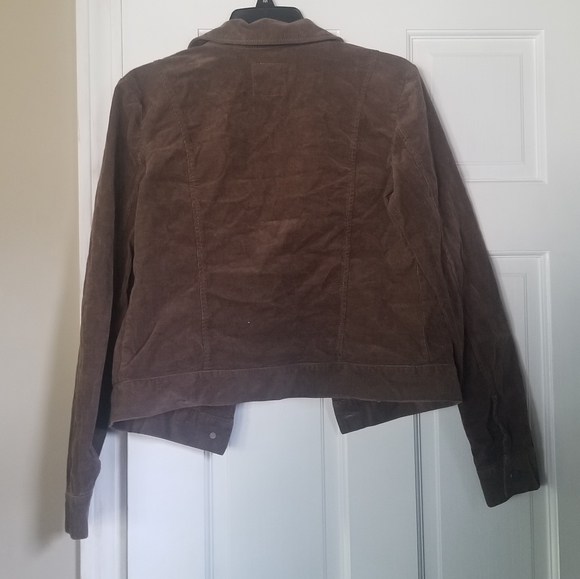 Brown Light Jacket, great for fall! Size Medium - Picture 3 of 6